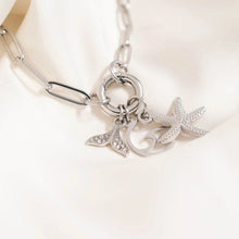 Load image into Gallery viewer, Product Title:
Classic Charm Keeper Paperclip Bracelet 6.5"