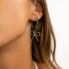 Load image into Gallery viewer, Delicate Bow Charm