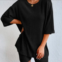 Load image into Gallery viewer, ROUND NECK LOOSE TOP AND SHORTS SET
