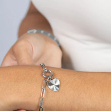 Load image into Gallery viewer, Product Title:

Classic Charm Keeper Paperclip Bracelet 6.5"
